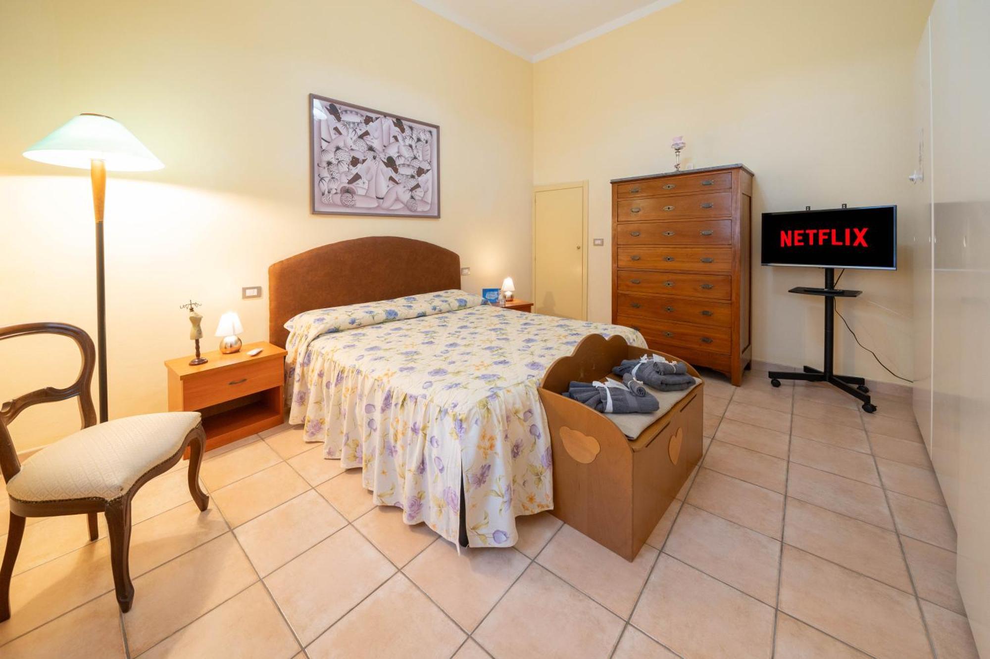 Nel Cuore Della Cittadina Termale Maison M&V Apartment Montecatini Terme Ngoại thất bức ảnh